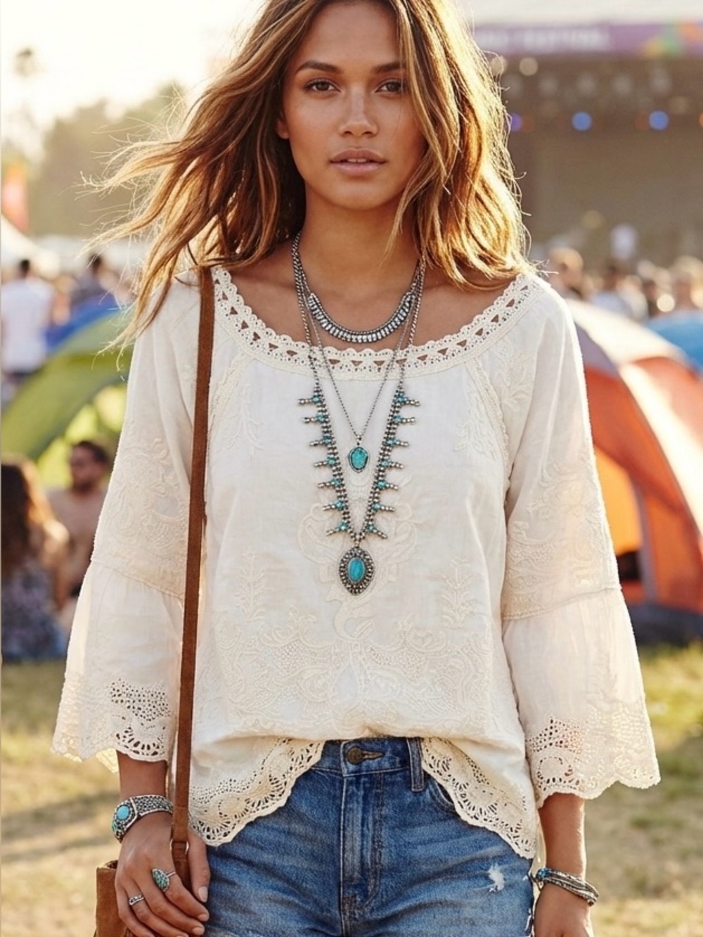 Democracy Boho White Embroidered Lace Bell Sleeve Tunic Blouse